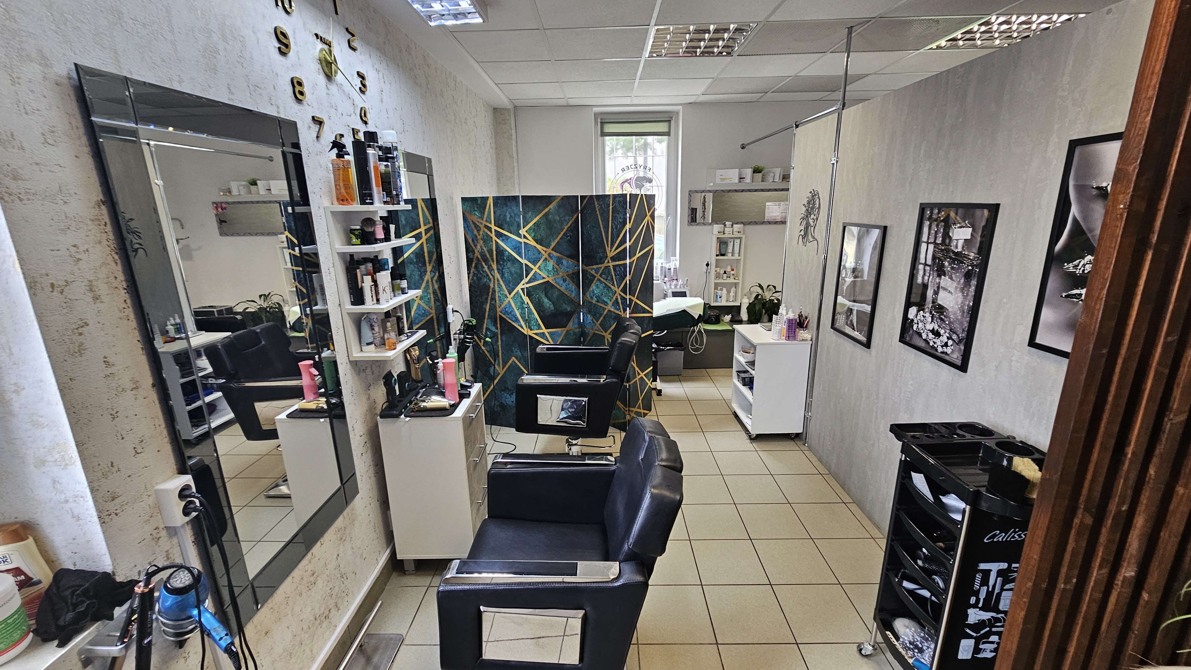 Strefa fryzjerska w salonie Beauty Style